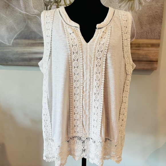 NY Collection Ivory Sleeveless Top with Lace Detail - Picture 1 of 9